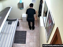 Morena, Tetona, Checa, Penetracion con dedos, Hd, Perforación, Público, Solarium