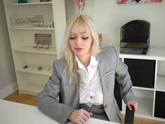 Amateur, Gros cul, Gros seins, Blonde, Doigter, Masturbation, Bureau, Solo