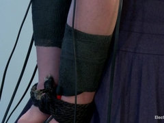 Bondage discipline sadomasochisme, Blond, Electro, Dominante vrouw, Lesbisch, Pijn, Straf, Roodharige vrouw