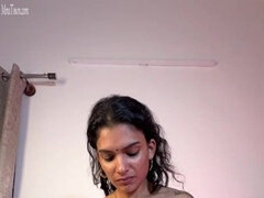 アジア人, デカチン, デカパイ, フェラチオ, 茶髪の, 巨乳な, 自家製, インド人