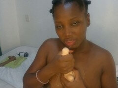 Noire, Conversation vulgaire, Extrême, Séduite, Esclave, Jarretelles, Train, Pute