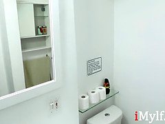 Britannique, Plantureuse, Hd, Chatte, Fils, Suçant, Tabou, Nénés