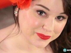 Watch Kelli Maxx's massive tits bounce while she pleasures herself with a toy