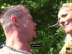 Amateur, Cul, Sucer une bite, Maman, Public, Chatte, Nénés, Mouillée