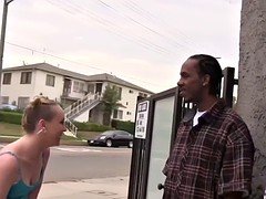 Grosse bite, Blonde, Tir de sperme, Faciale, Interracial, Actrice du porno, Suçant, Plan cul à trois