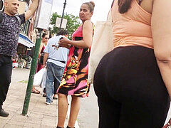 super-sexy gigantic Latina Vpl butt in Spandex