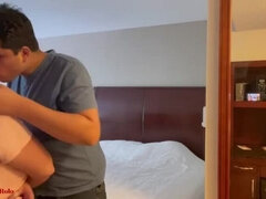 Mariée, En levrette, Hard, Hôtel, Fille latino, Seins naturels, Adolescente, Mariage