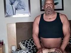 Enthousiasteling, Lieveling, Grote kont, Grote mammen, Pijpbeurt, Hardcore, Moeder die ik wil neuken, Tieten likken