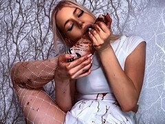 汚れた　, 足, 食べ物, なめる, スカート, 靴下, ストッキング