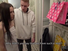 Blasen, Gehörnter ehemann, Hardcore, Hd, Geld, Jungendliche (18+), Teen in den arsch, Titten