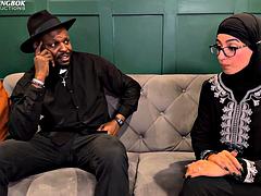 アラブ, 美女, フェラチオ, イく瞬間, ハードコア, Hd, 異人種間