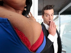 Belle grosse femme bgf, Gros cul, Gros seins, Noire, Sucer une bite, Branlette thaïlandaise, Interracial, Mère que j'aimerais baiser