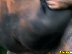 69, 素人, デカ尻, デカパイ, 顔射, ハードコア, なめる, タトゥー