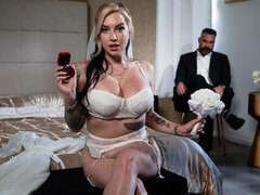 Grosser arsch, Grosser schwanz, Grosse titten, Blondine, Blasen, Hundestellung, Milf, Taboo