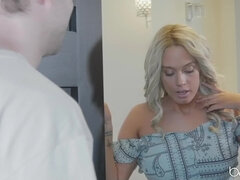 Lustful bombshell hardcore sex scene