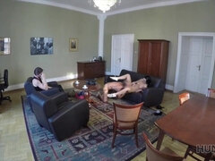 Enthousiasteling, Man die toekijkt, Tsjechisch, Geld, Gezichtspunt, Openbaar, Tiener, Vrouw