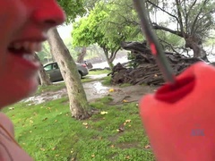 ビキニ, 露出狂, 彼女, キス, ハメ撮り, 公共, 喫煙, 濡れ