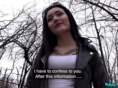 Минет, Брюнетки, Джинсы, Кожа, На природе, От первого лица, Киски, Тату