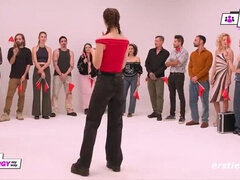 Жопа, Группа, Хд, Натуральные сиськи, Бритые, Стриптиз, Тату, Сиськи