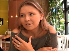 ズームショット, エクストリーム, 指いじり, オナニー, 公共, 一人, ティーン, スカートのぞき