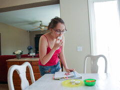 18 jahre, Blasen, Schwanz, Brille, Behaart, Nippel, Reiten, Jungendliche (18+)