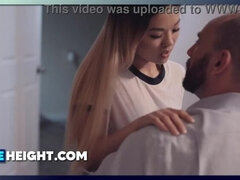 Aziatisch, Gezin, Orgasme, Realiteit, Tiener, Tieten likken