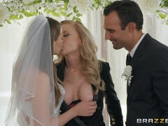 Jillian Janson and Nina Hartley give blowjob to Alex Legend