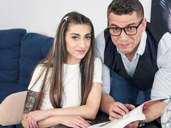 18 ans, Cul, Sucer une bite, Queue, En levrette, Petite amie, Seins naturels, Maigrichonne