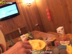 ブロンド, 茶髪の, 大学生, 顔射, パーティ, タトゥー