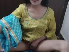 18 ans, Amateur, Bisexuelle, Conversation vulgaire, Doigter, Fait maison, Indienne, Serré