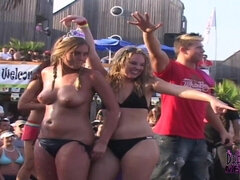 Universidad, Concurso, Primera ves, Despelote, Hd, Desnudo, Fiesta, Público