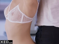 Zwart, Blond, Pijpbeurt, Lul, Sperma in gezicht, Interraciaal, Klein, Tieten likken