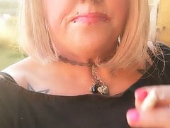 Leie, Grosse titten, Masturbation, Im freien, Transfrau, Abendanzug, Solo, Titten