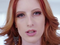 Anaal, Pijpbeurt, Lul, Dubbele penetratie, Hardcore, Natuurlijke tieten, Trio, Speelgoed