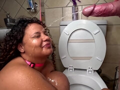 Verga grande, Tetas grandes, Polla, Casero, Interracial, Orinar, Ducha, Esclavo