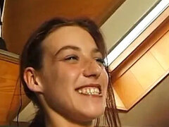 18 jahre, Sperma im mund, Süss, Schwanz, Deutsch, Pov, Rotschopf, Jungendliche (18+)
