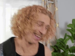 Tussi, Vollbusig, Hardcore, Latina, Milf, Pornostars, Realität, Titten