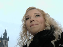 Blondine, Vollbusig, Tschechisch, Europäisch, Lingerie, Pov