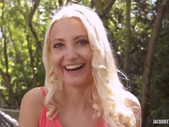 Enthousiasteling, Lieveling, Grote kont, Grote lul, Grote mammen, Blond, Hardcore, Natuurlijke tieten