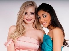 Penetracion con dedos, Besar, Lesbiana, Coño, Afeitado, Estriptis, Adolescente, Tetas