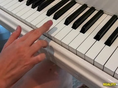 Amateur, Noire, Sucer une bite, Fille latino, Chatte, Réalité, Maigrichonne, Nénés