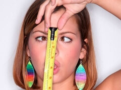 Blonde, Sucer une bite, Plantureuse, Éjaculer dans la bouche, Léchez, Seins naturels, Orgie, Adolescente