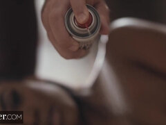 Dominación, Ébano, Corridas faciales, Lamidas, Orgasmo, Sexo fuerte, Nalgadas, Chorro