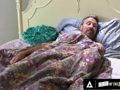 Arsch, Blasen, Tochter, Hundestellung, Fingern, Masturbation, Muschi, Realität