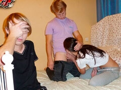 Arsch, Blasen, Hundestellung, Puppe, Fetisch, Dürr, Jungendliche (18+), Titten