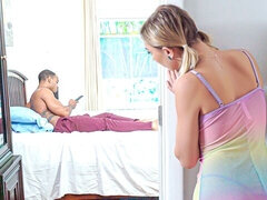 デカ尻, デカチン, フェラチオ, バック, 毛深い, 小柄, ティーン, オッパイの