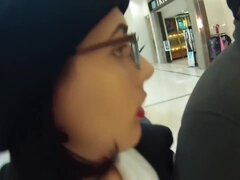 Enthousiasteling, Pijpbeurt, Rondborstig, Sperma shot, Diep in de keel, Lul, Sperma in gezicht, Hd