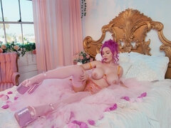 Bright Solo Desire Ignites in a Hot Pink Escape