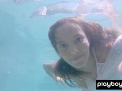 Tussi, Braunhaarige, Vollbusig, Nackt, Natürlich, Muschi, Rasiert, Dürr