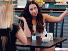 Geschnappt, Behaart, Hd, Lesbisch, Lecken, Milf, Zierlich, Muschi